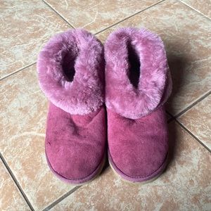 Pink UGG size 6